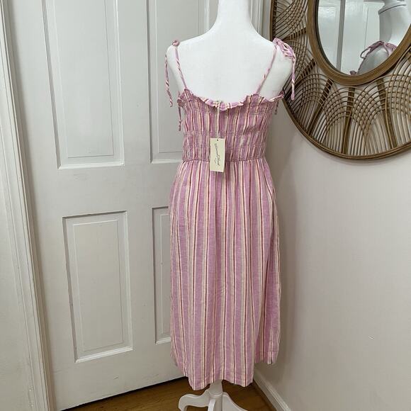 Universal Threads pink linen striped smocked waist tie shoulder dress small‎ NEW - Picture 2 of 4